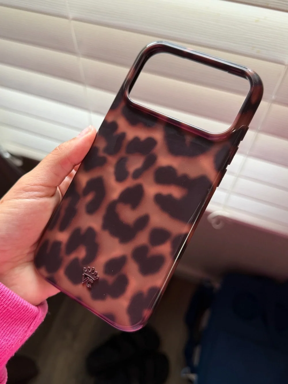 Velvet Caviar - it girl leopard case